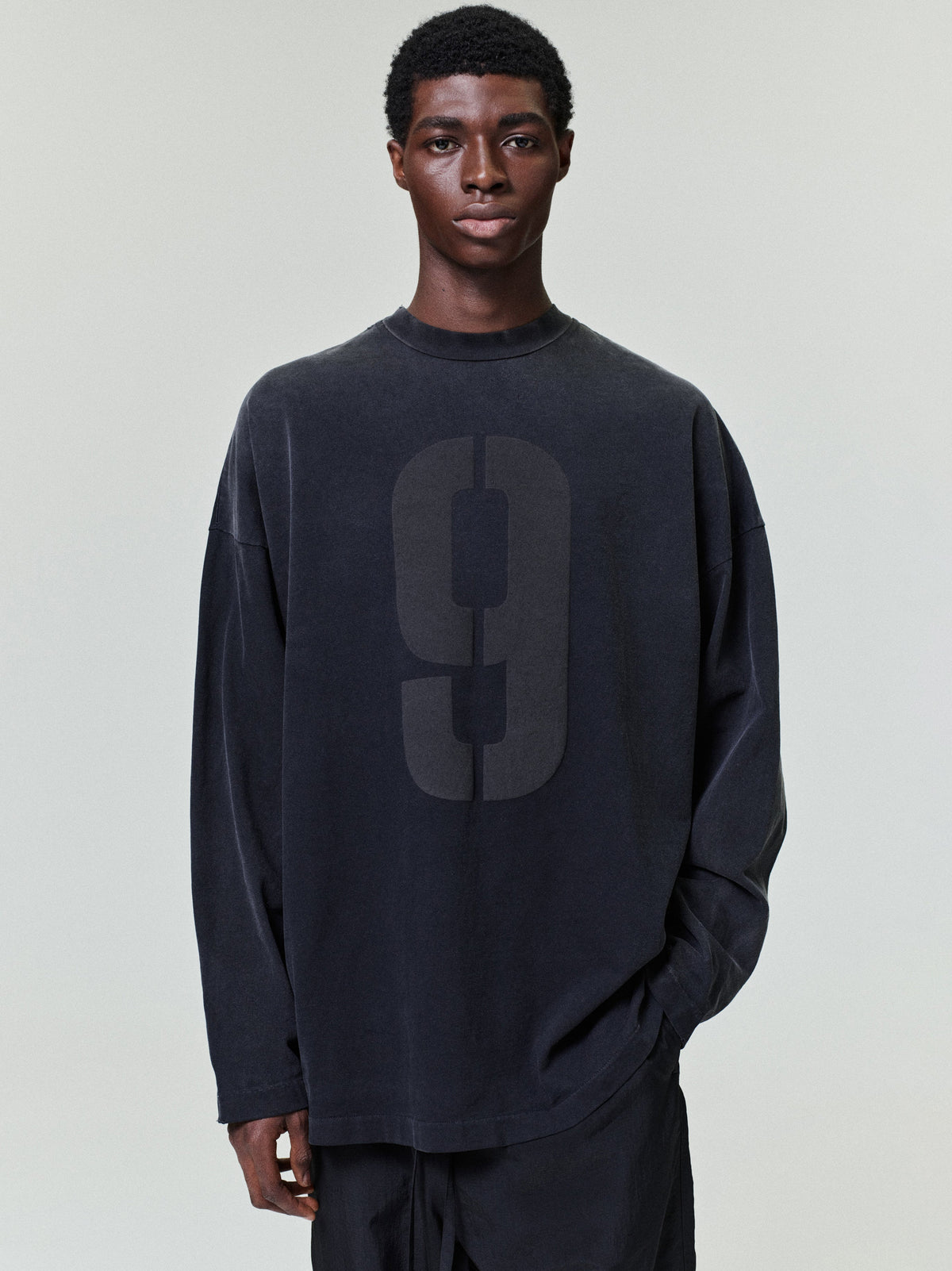 9 Long Sleeve Tee - Black - Image 1