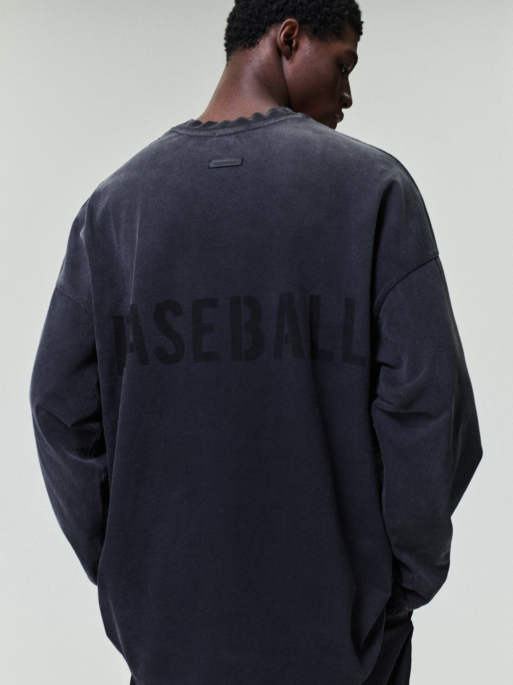 9 Long Sleeve Tee - Black - Image 2