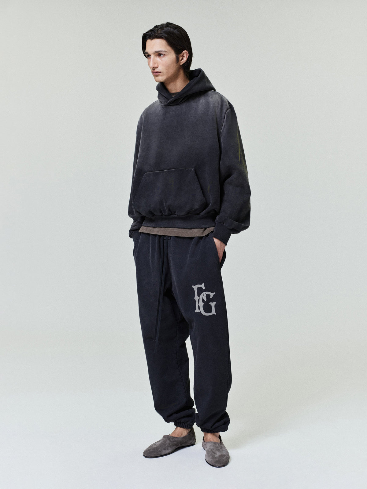 FG Classic Sweatpant - Black - Image 1