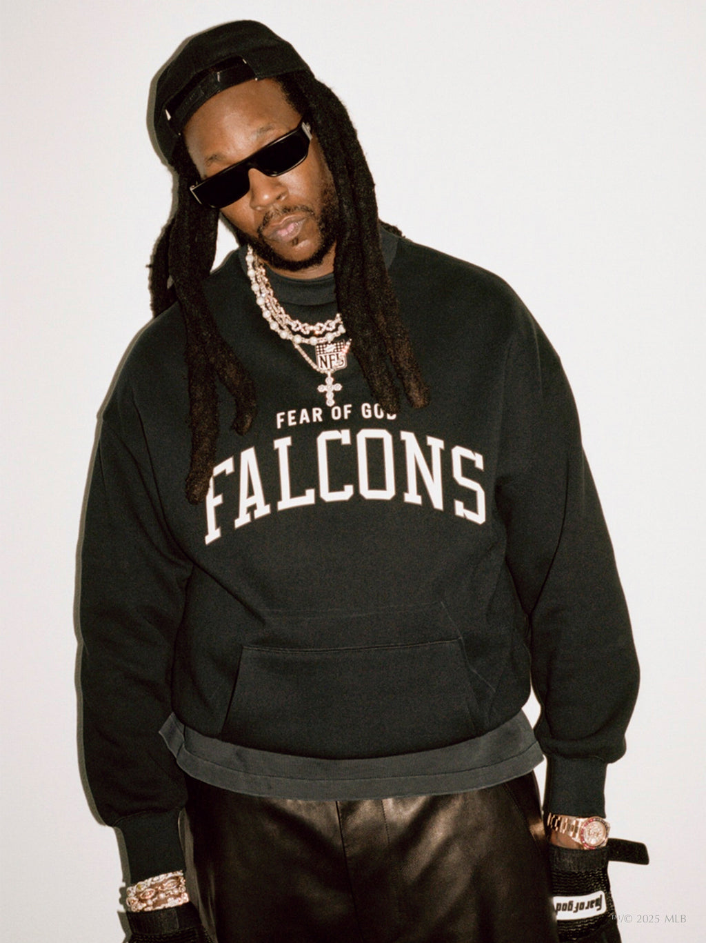 Essentials Falcons Crewneck - Black - Image 5