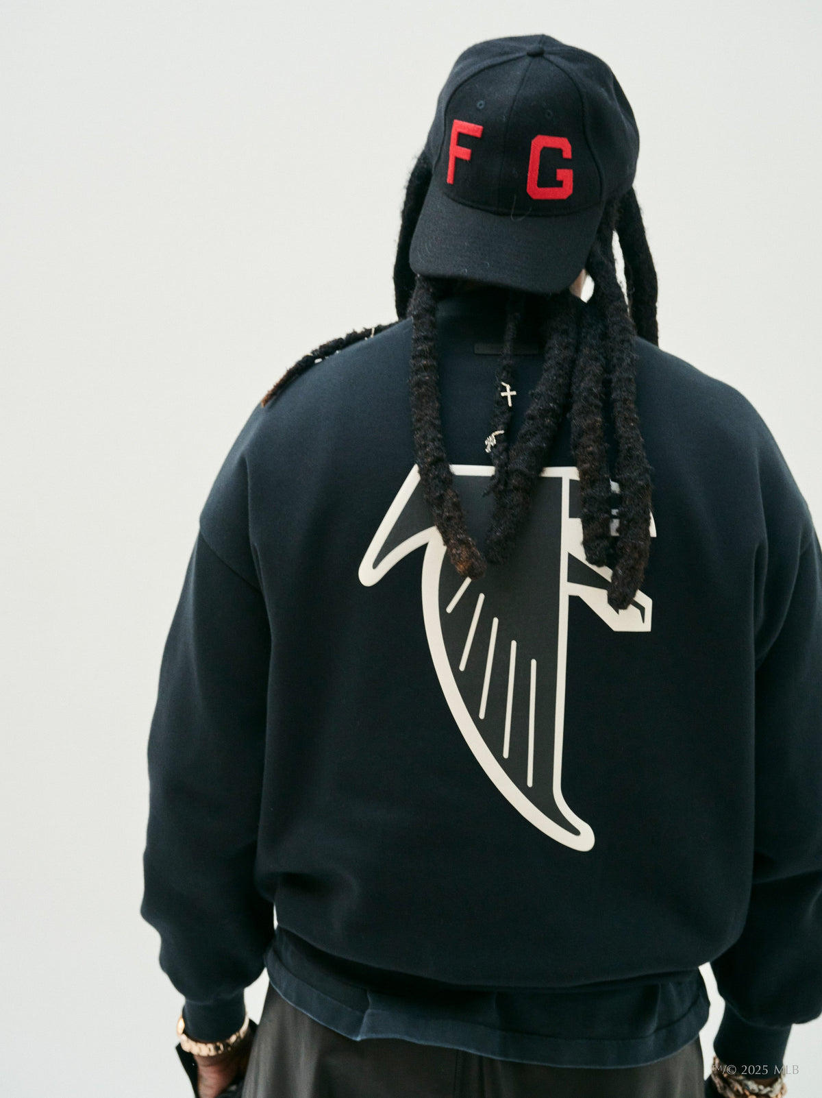 Essentials Falcons Crewneck - Black - Image 6