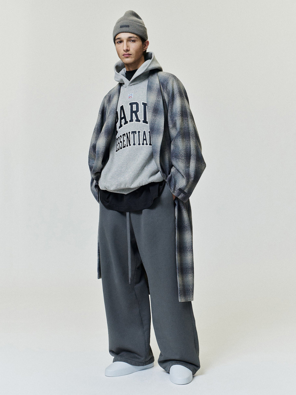 NFL Paris 90s Relaxed Hoodie - Warm Heather - Image 1