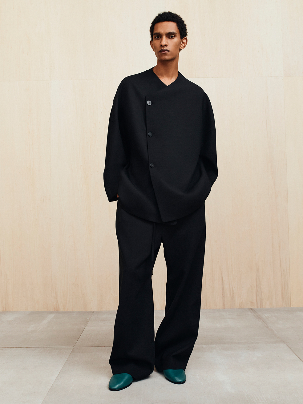 Double Weave Wool Wide Leg Drawstring Pants - Black - Image 5
