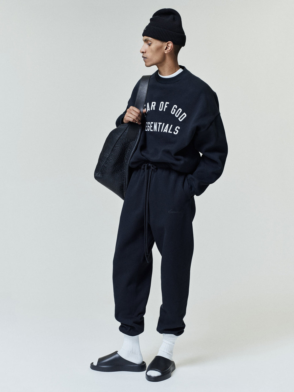 Varsity 90s Crewneck Sweatshirt - Vintage Black - Image 1