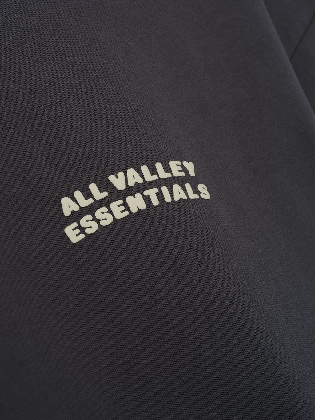 Merch Tee Boxy Fit - Iron Grey - Image 3