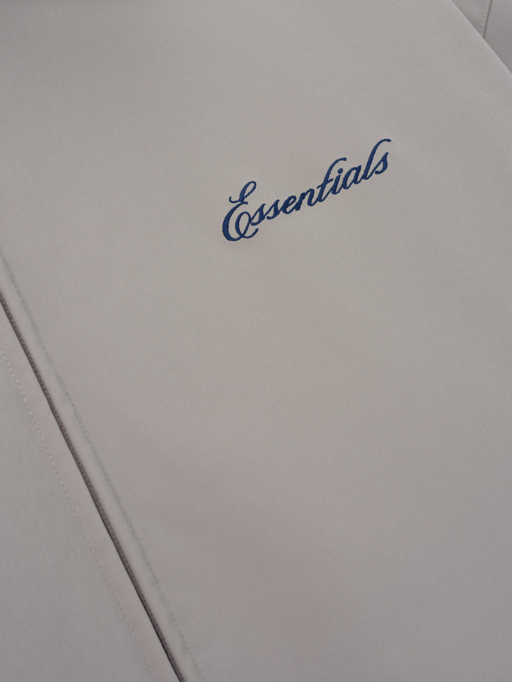 Signature Bonded Nylon Filled Barn Jacket - Stone - Image 3