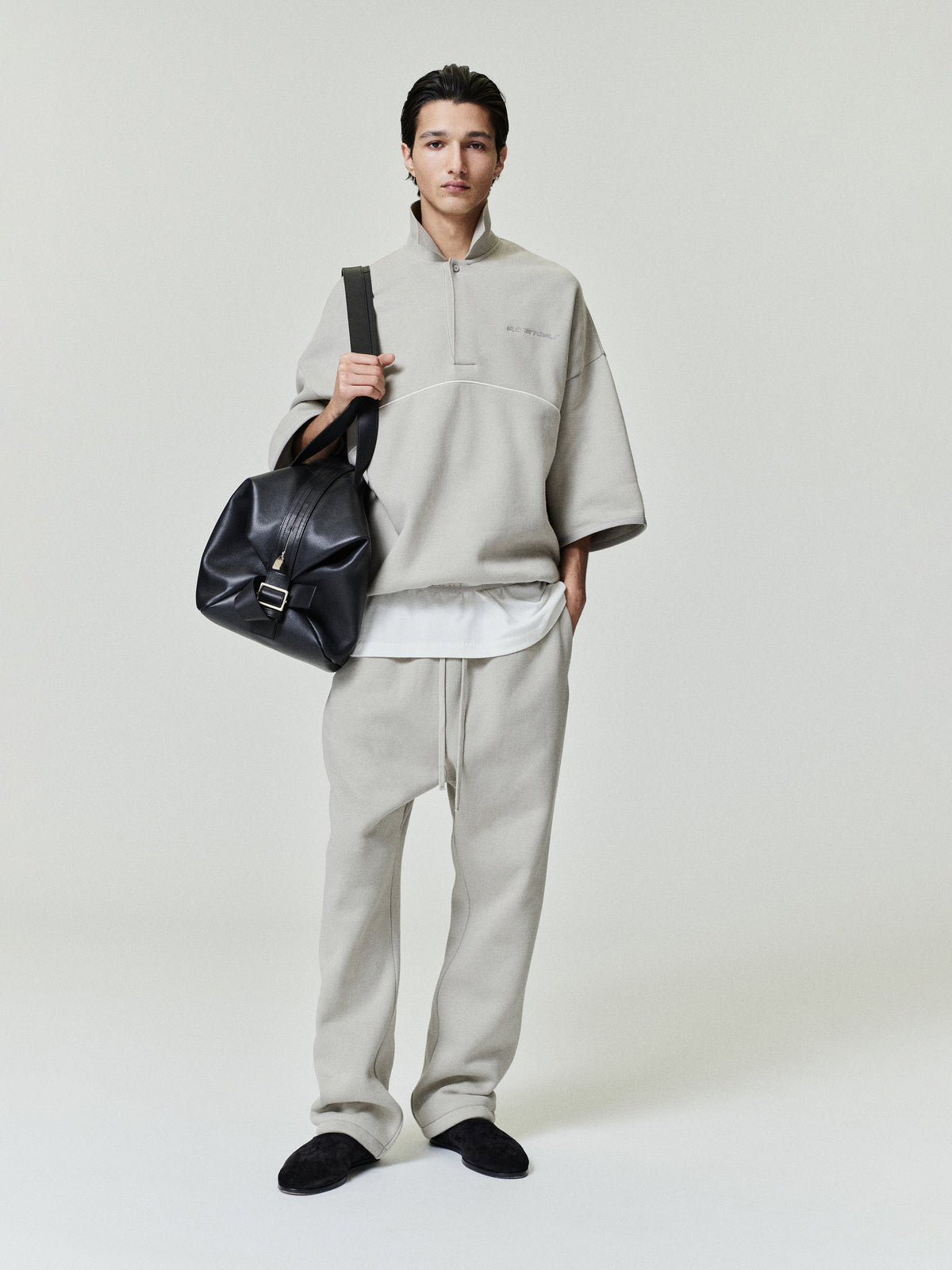Active Trace Relaxed Sweatpant - Seal - Image 1