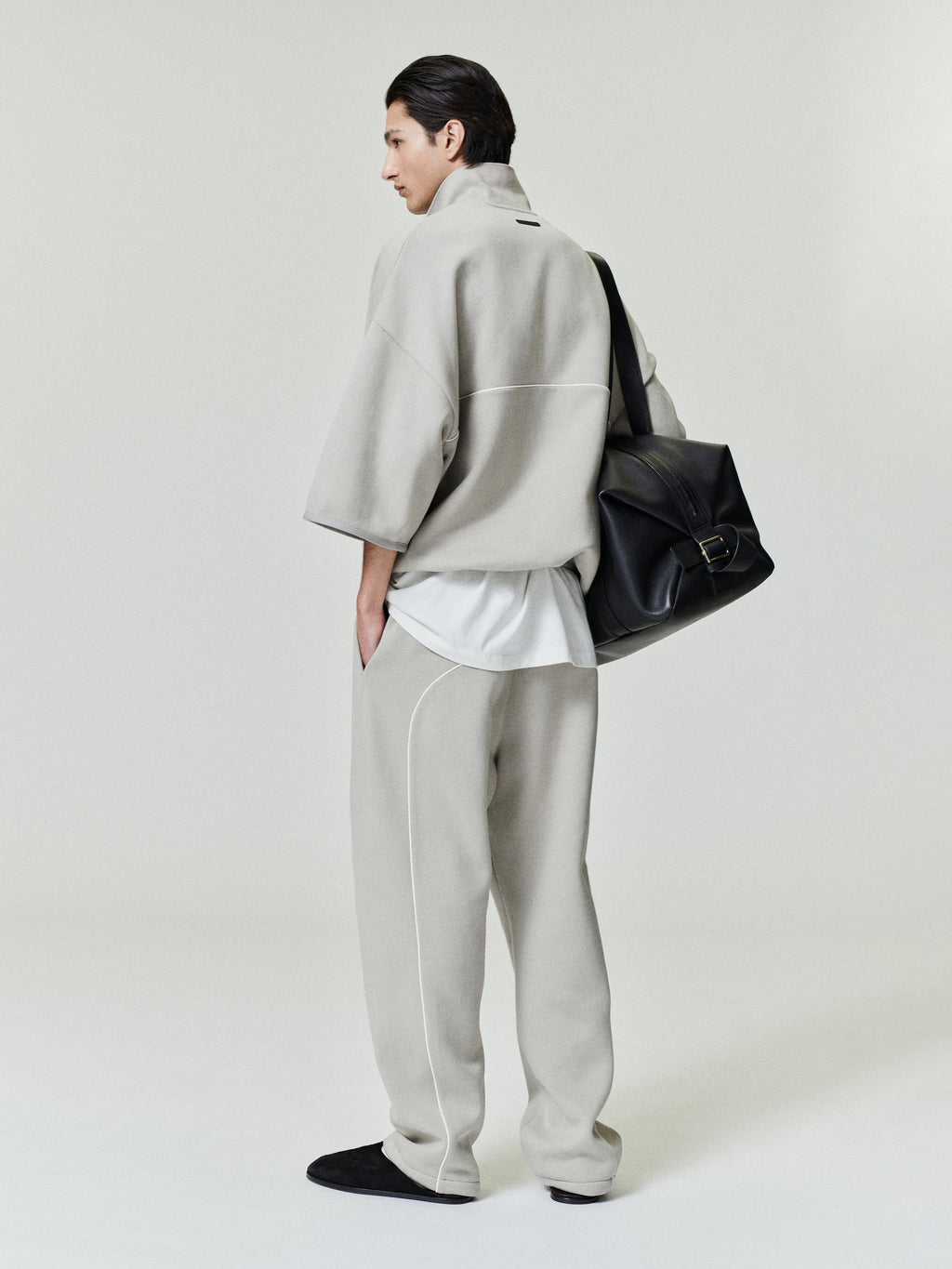 Active Trace Relaxed Sweatpant - Seal - Image 2