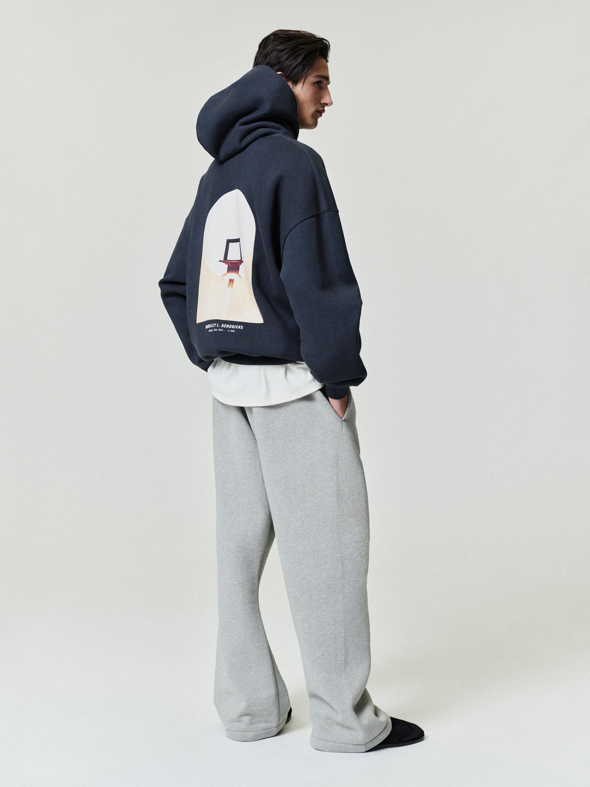NBA X Barkley Hendricks 90s Hoodie - Faded Black - Image 2